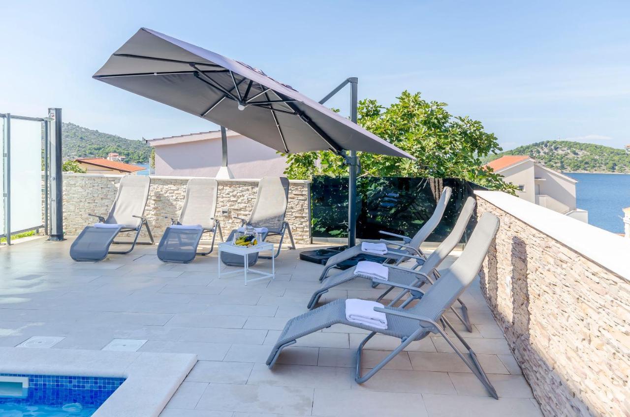 Apartments Katic Ražanj Buitenkant foto